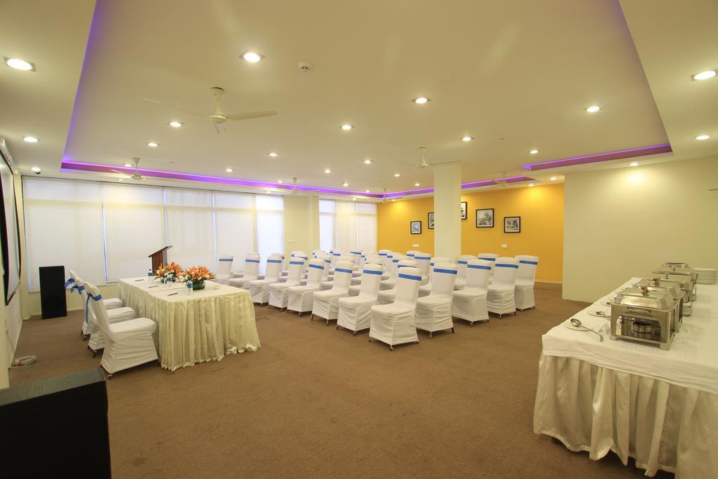 Orchid Square Hotel Coonoor Exterior foto